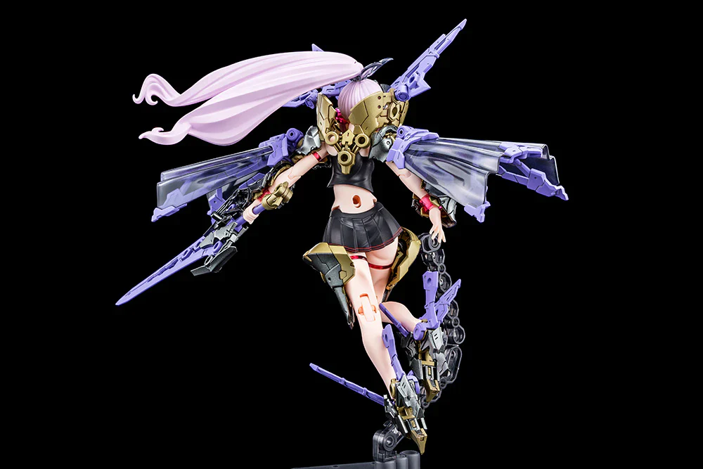 Megami Device - Buster Doll Paladin Darkness Claw Model Kit - Image 2