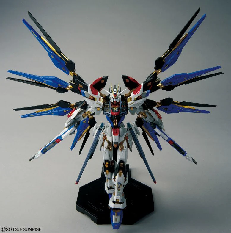 Mobile Suit Gundam SEED Destiny - Strike Freedom Gundam MGEX 1/100 Scale Model Kit - Image 4